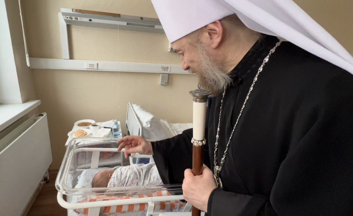     Митрополит Леонтий. Автор: Олег Петров. Фото: Минздрав ВО.