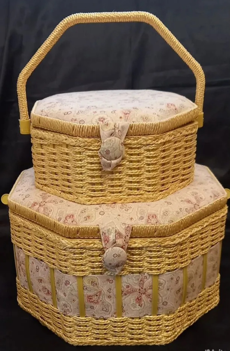 Фото автора. 2300 руб.