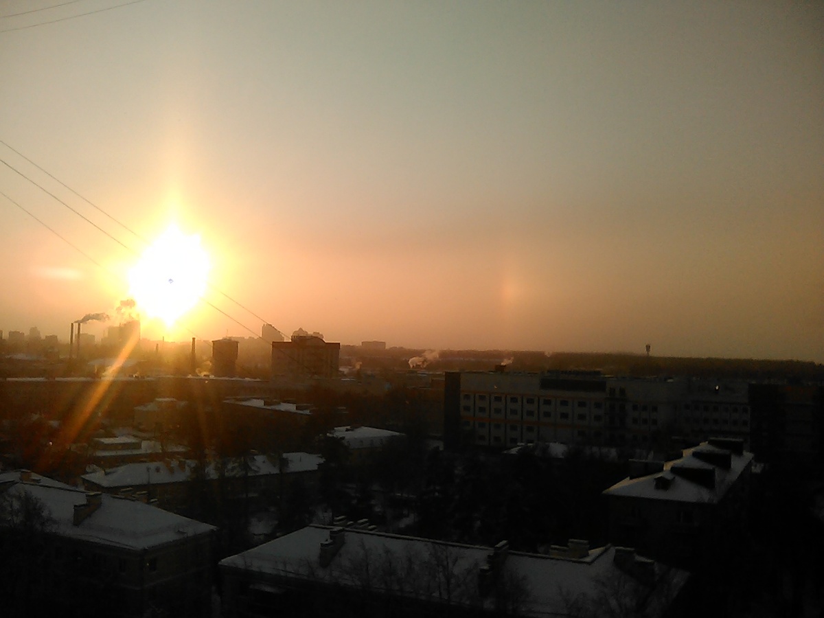 ЗИМНЯЯ РАДУГА. СЕСТРОРЕЦК. 07.01.2026. Фото автора.
