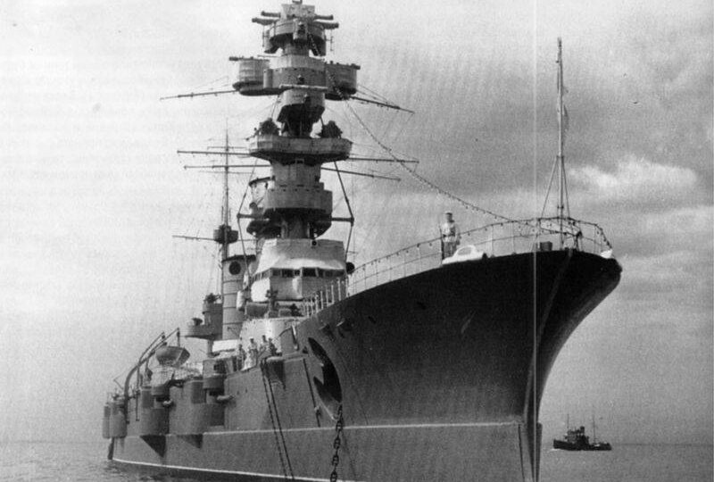 Линкор «Марат»: Три жизни стали. Как корабль умер, чтобы продолжить бой.