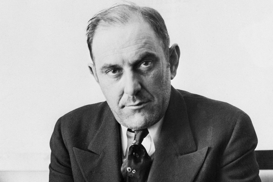    Виктор Люстиг умудрился дважды продать Эйфелеву башню. Фото: Wikimedia Commons