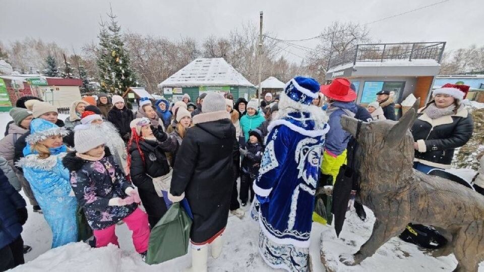    Новогодняя экскурсия в Барнаульском зоопарке . Источник: Мэрия Барнаула