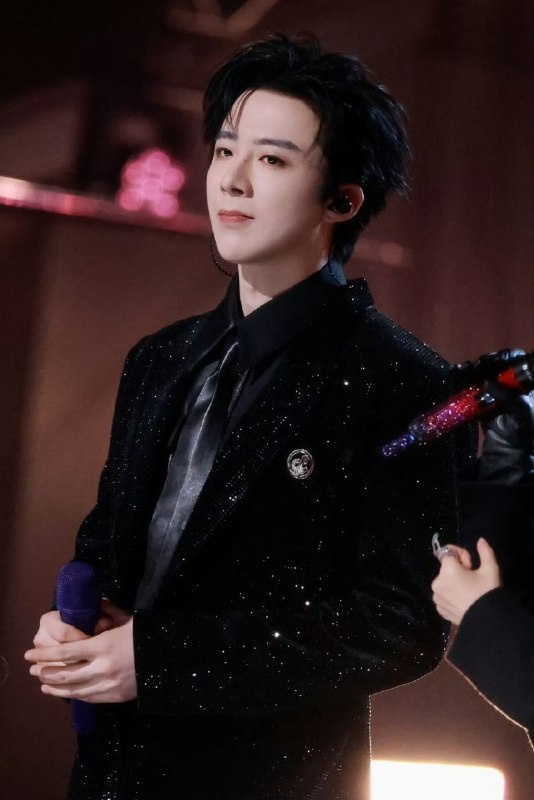 Лю Юйнин. Листайте галерею...