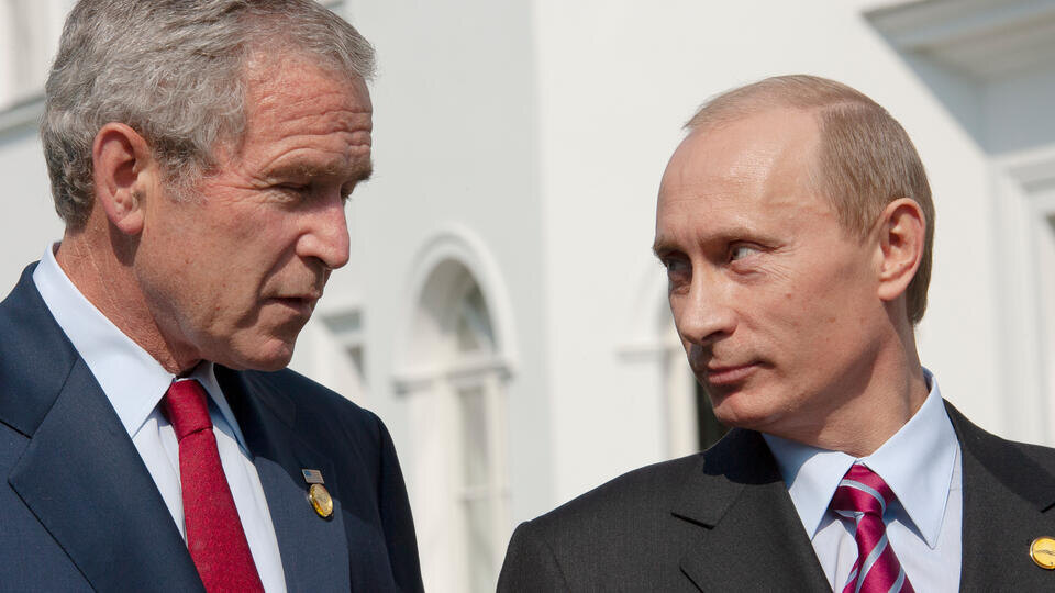    Буш-младший в 2001 году предлагал Путину преобразовать отношения России и США Алексей Дитякин/ТАСС