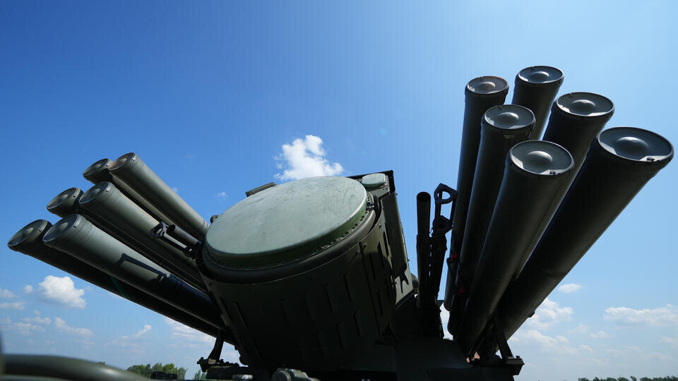     Российские силы ПВО за ночь сбили 66 украинских беспилотников ИЗВЕСТИЯ/Дмитрий Коротаев