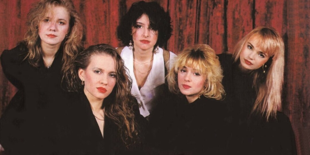 Родились в лихие 90-е: как «Комбинация» завоевала страну с первым хип-хопом на советской эстраде