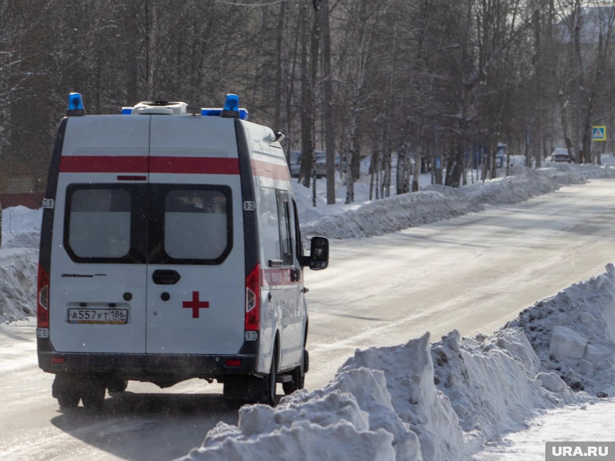     В ХМАО вызвать скорую помощь можно по стационарным номерам