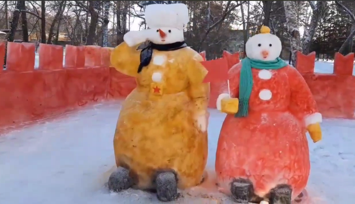                        Другие военизированные снеговики / Фото: телеграм-канал Белогорский округ