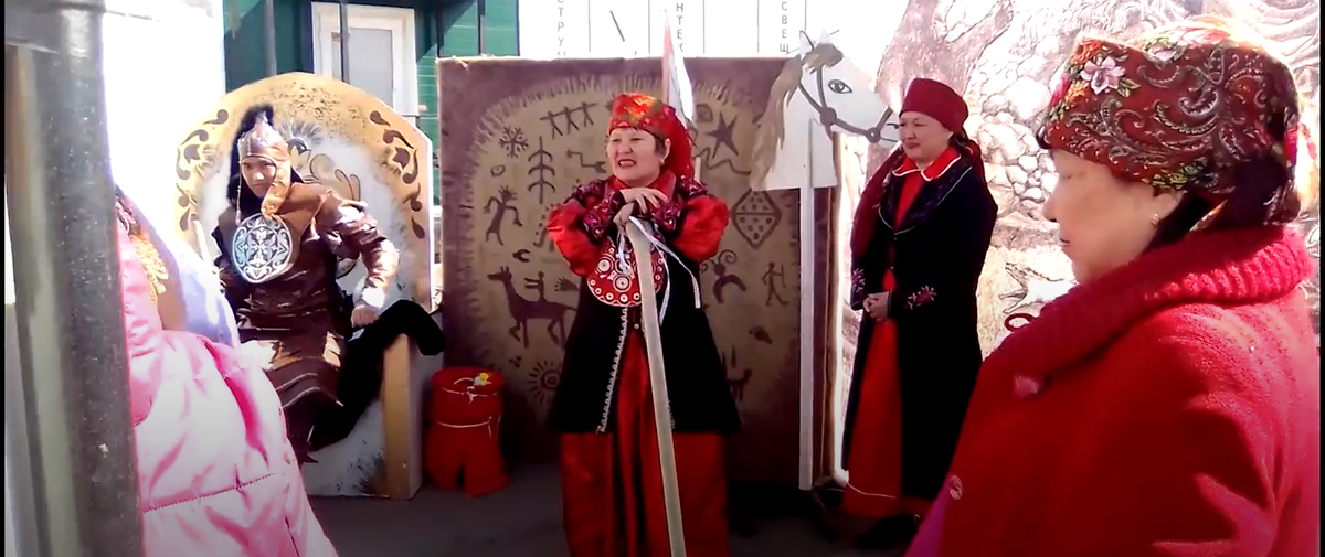 Фото сделано автором несколько лет назад на празднике Чыл Пазы