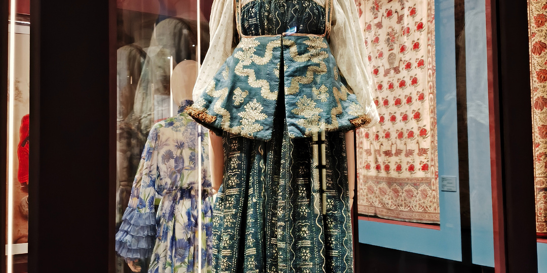 Сарафан-набивальник, душегрея и кофта. Женский крестьянский костюм