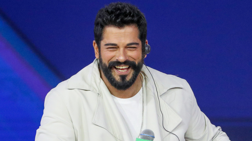 Бурак Озчивит