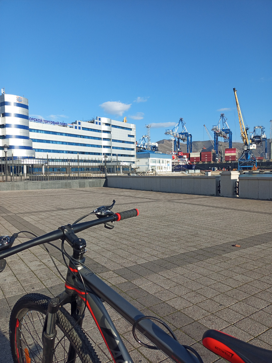 На коротких участках получал удовольствие от езды, но в основном нужна концентрация внимания, не до отдыха.