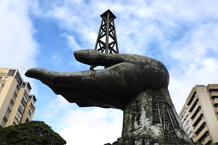    © MIGUEL GUTIERREZ/EPA/TASS