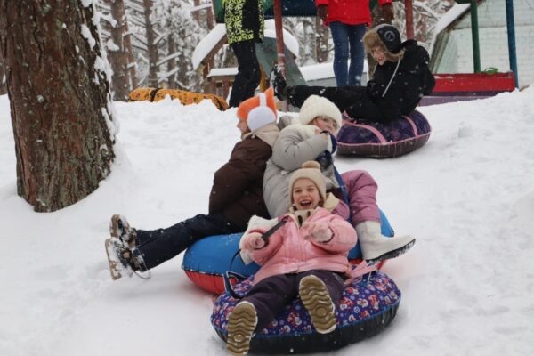 Листайте вправо, чтобы увидеть больше изображений