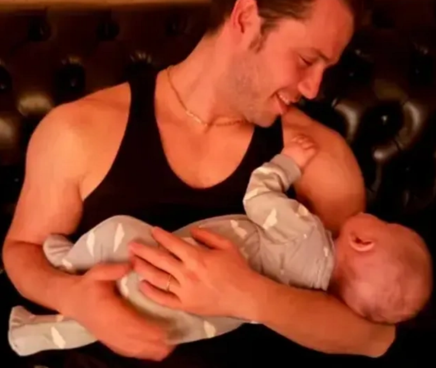 Фото из соцсетей актеров