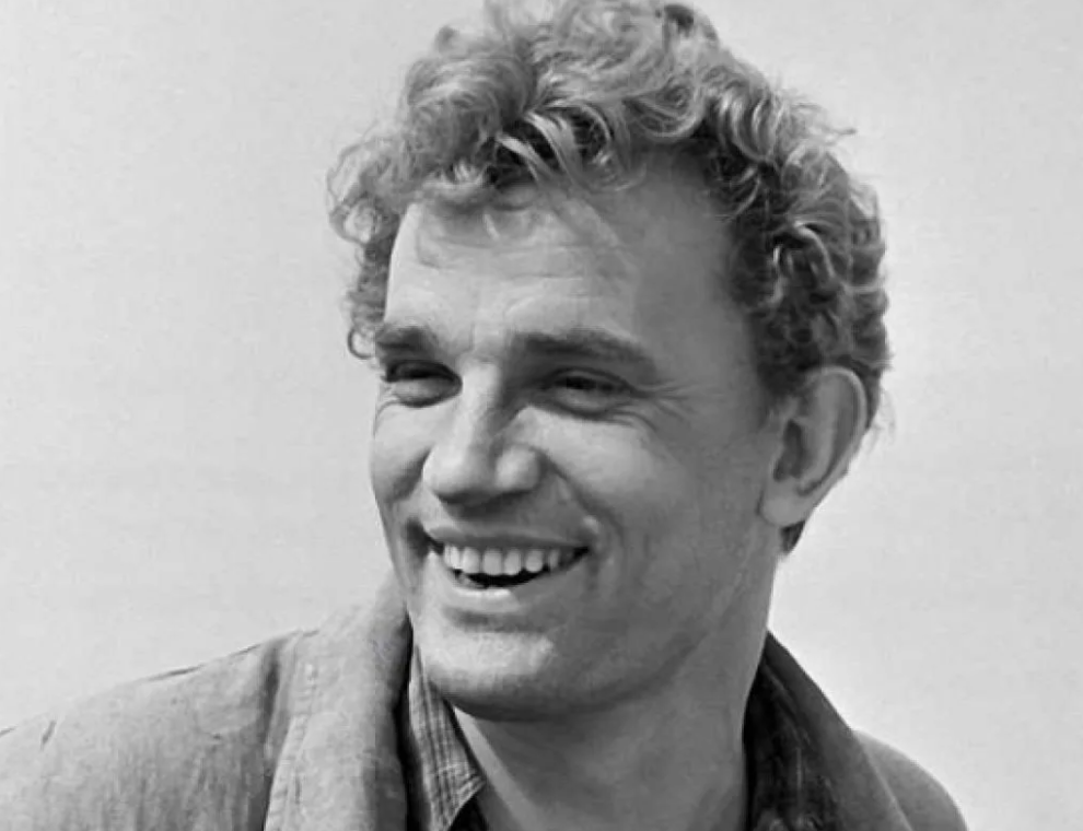 Евгений Урбанский. https://aif.ru/culture