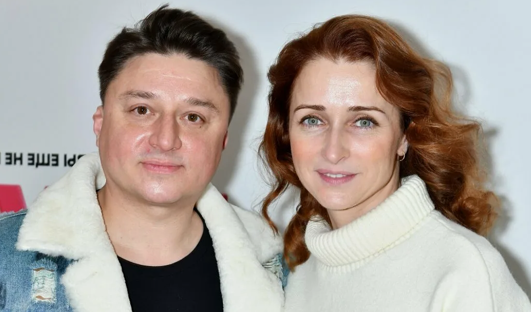 на фото Максим Лагашкин и Екатерина Стулова 