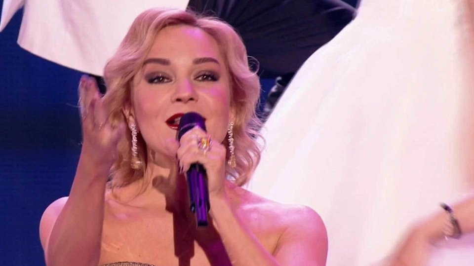 Фото: кадр из выступления певицы
