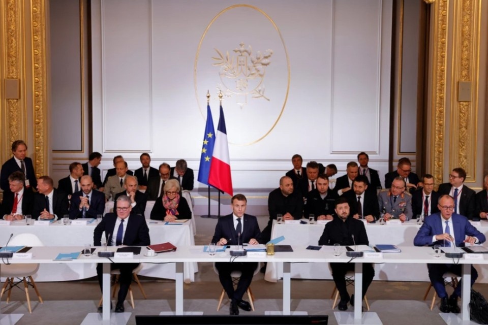    The Times: Британия и Франция готовят отправку до 15 тысяч военных на Украину REUTERS