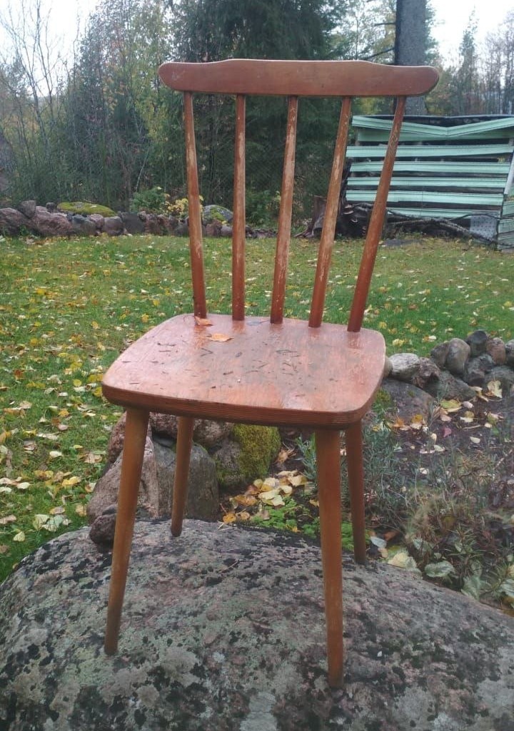 Стул из фанеры и березы, конечно, не самый очевидный кандидат под восстановление