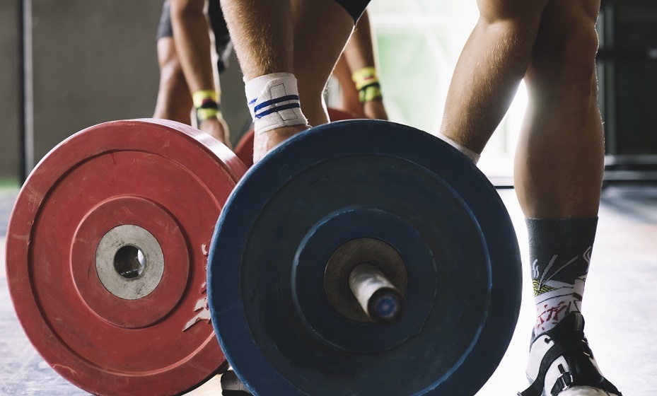    EWF отменила юниорский ЧЕ по тяжелой атлетике из-за отказа в выдаче виз россиянам. Фото: Freepik