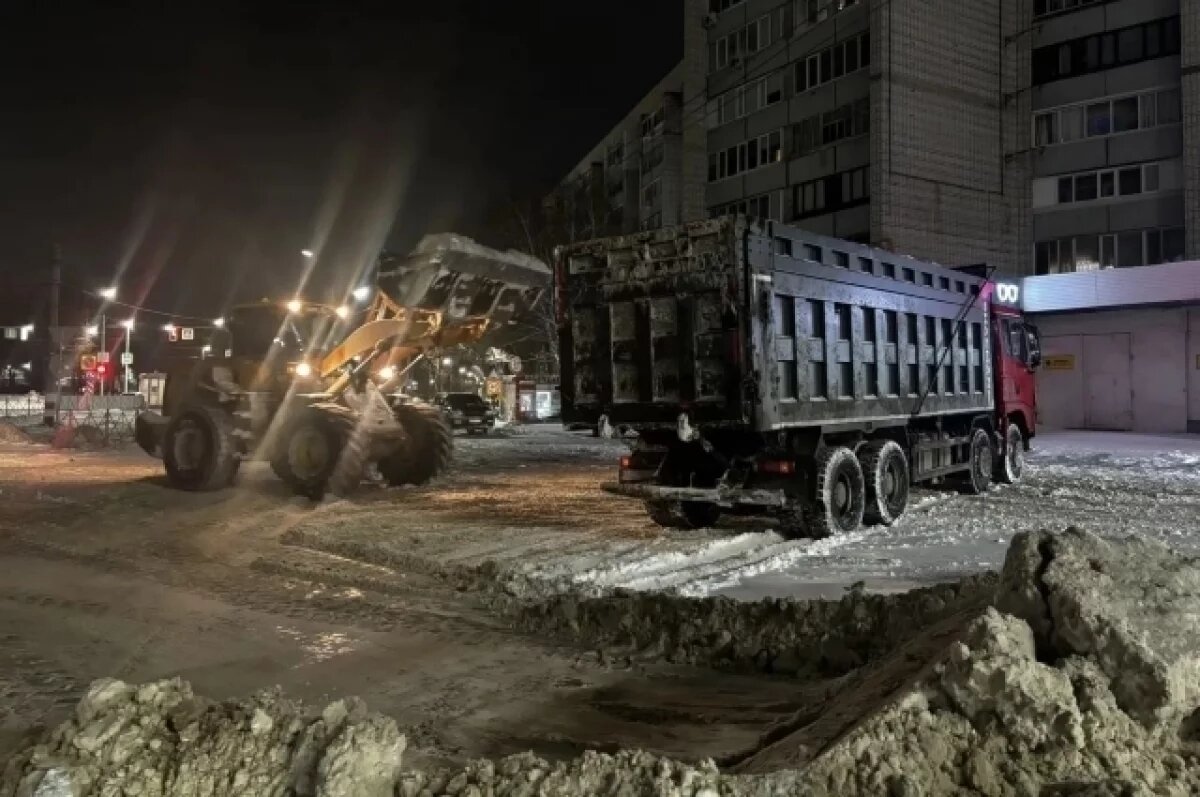    Ночью 8 января с 11 улиц Ульяновска вывезли снег