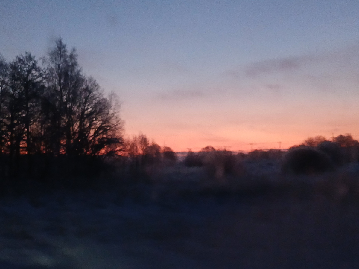 Красота зимней дороги. Листайте галерею