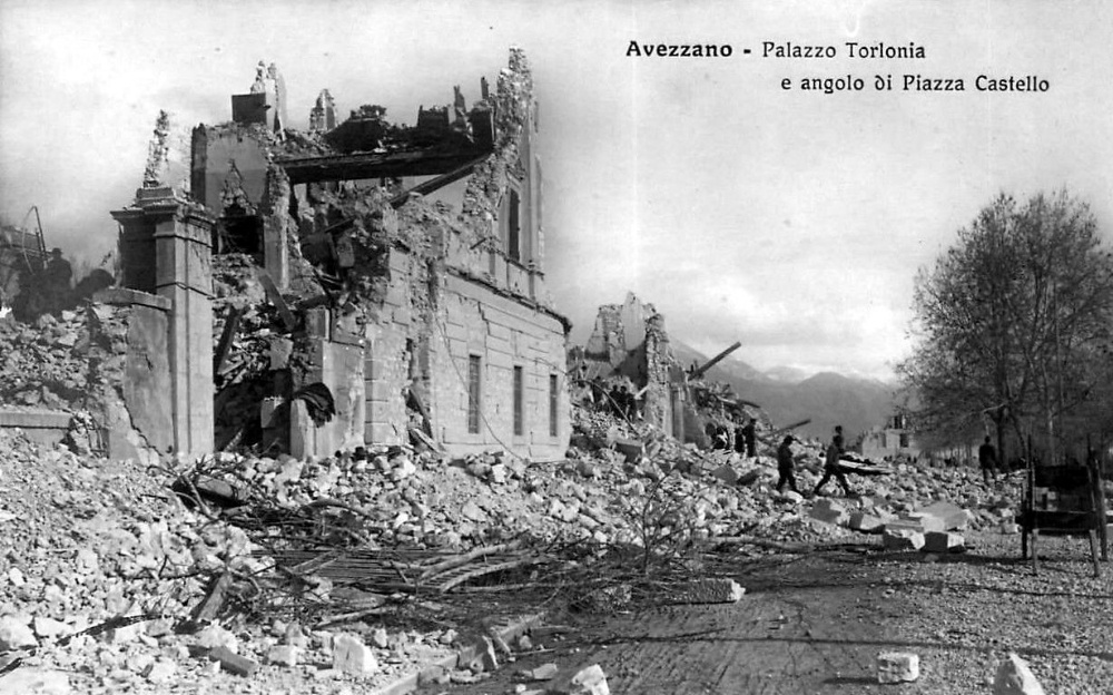 Последствия землетрясения. Италия 1915 год.