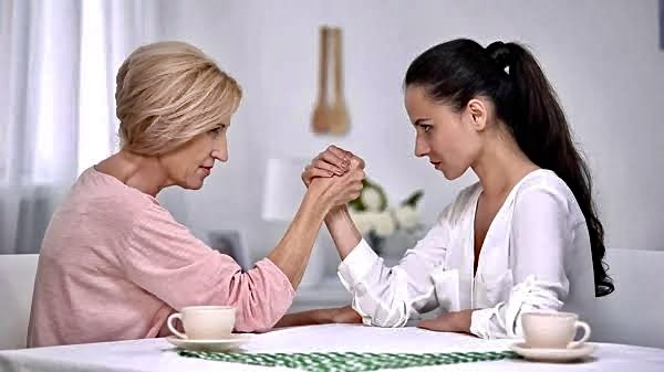 «Противостояние»