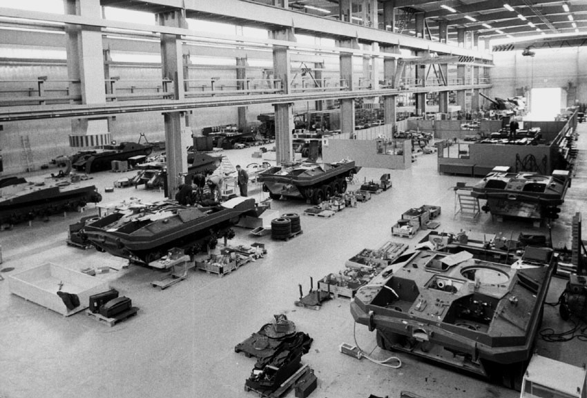 Сборка STRV-103. Фото: https://www.ointres.se/strv_103.htm