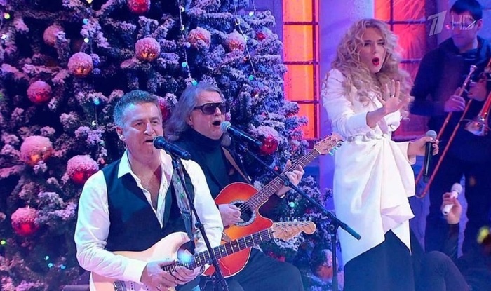    «Праздник в сумасшедшем доме»