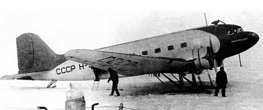 Ли-2. Фото времён СССР