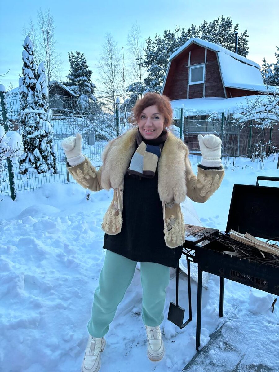 Автор на даче.