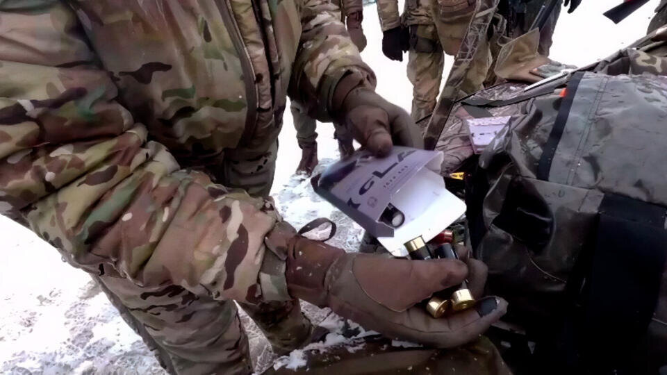     Российская армия получила новые сверхтвердые патроны для борьбы с дронами t.me/Ростех