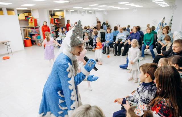 Тверские бизнесмены собрали новогодние подарки для тяжело больных детей