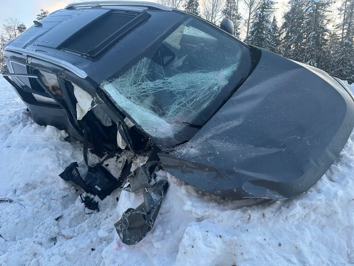    В автоаварии на трассе Тюмень — Ханты-Мансийск пострадали две семьи из Югры