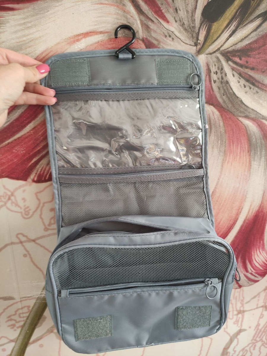 Косметичка-органайзер в чемодан