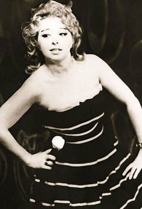    Юная Анна Фроловцева, упорно идущая к своей мечте.