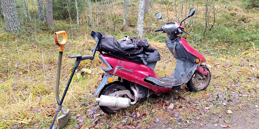 Стеклянная память Karjala: четыре граненых стакана пережили столетний сон под финским фундаментом