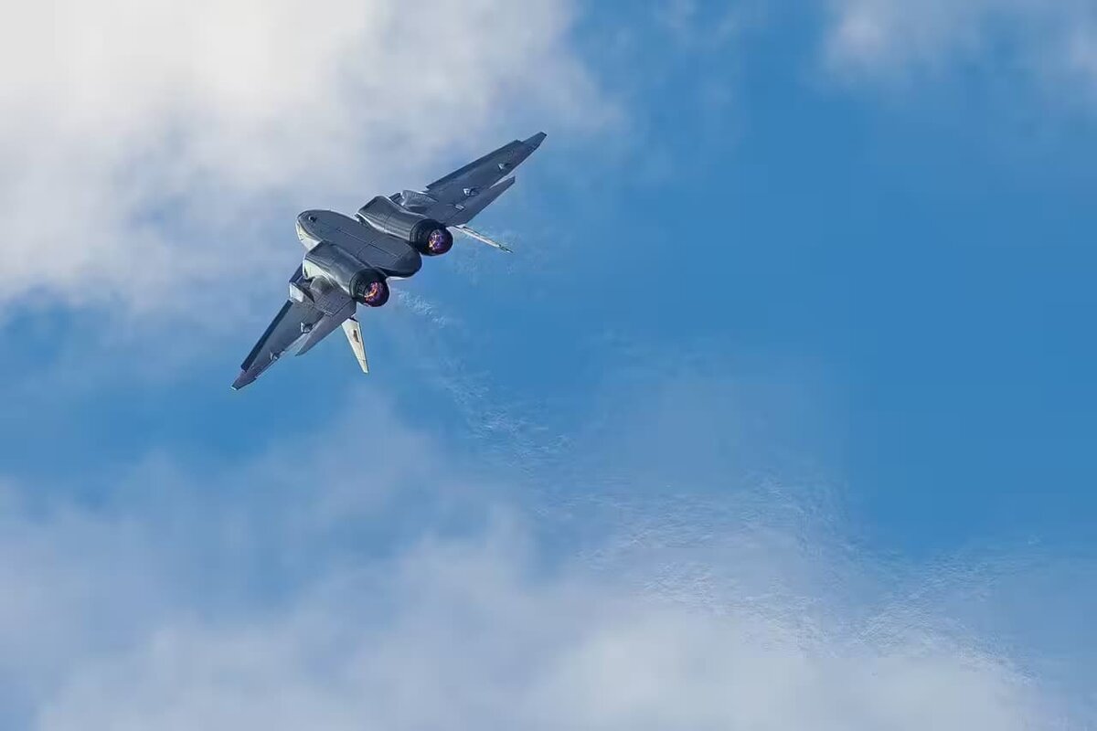   Су-57