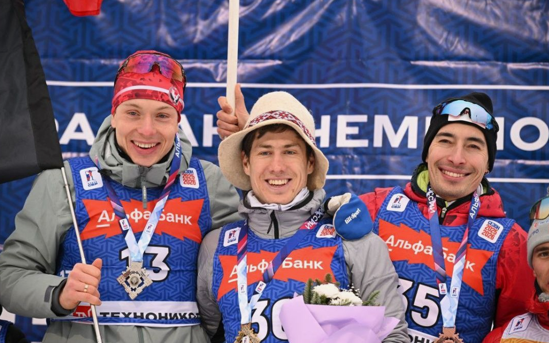 Эдуард Латыпов (в центра) - чемпион России-2026. Фото: соцсети