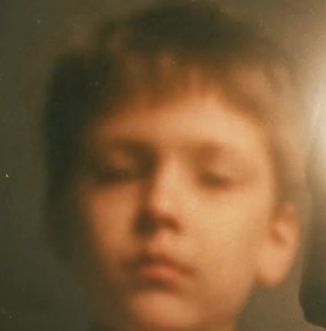 Младший ребенок семьи Кэнди