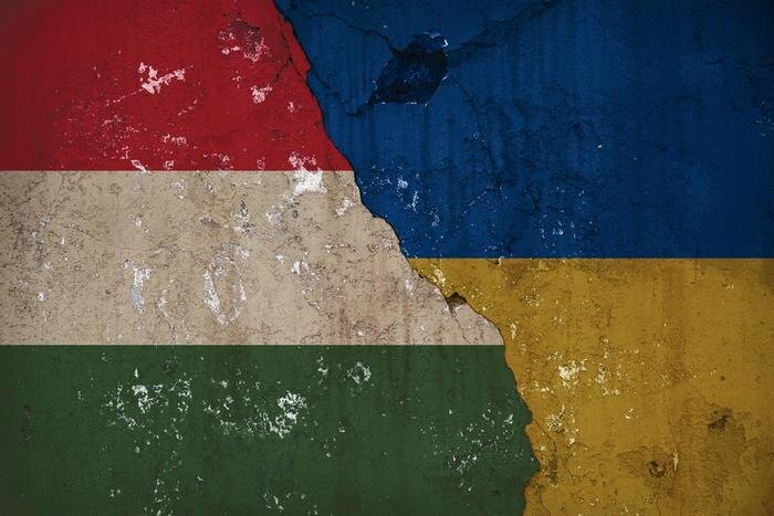 Обложка © Shutterstock / FOTODOM / Kin_Taburo