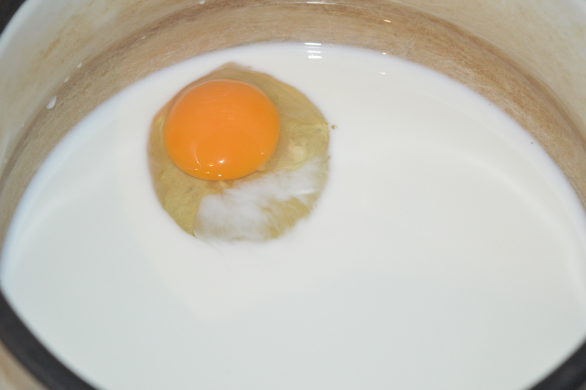 Пицца с курицей. Шаг 2. Фото: канал Три рецепта.