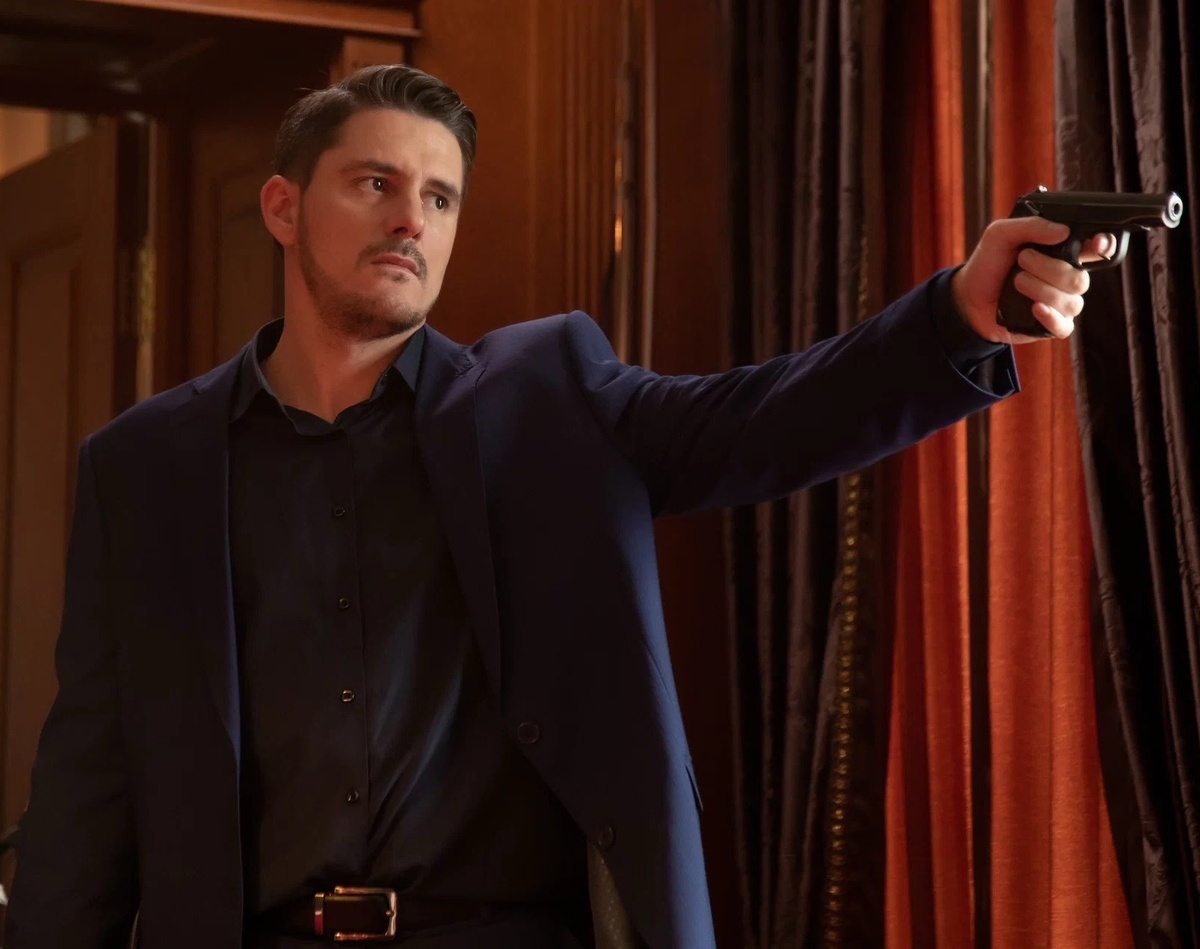 Дмитрий Паламарчук, кадр из сериала «Невский»