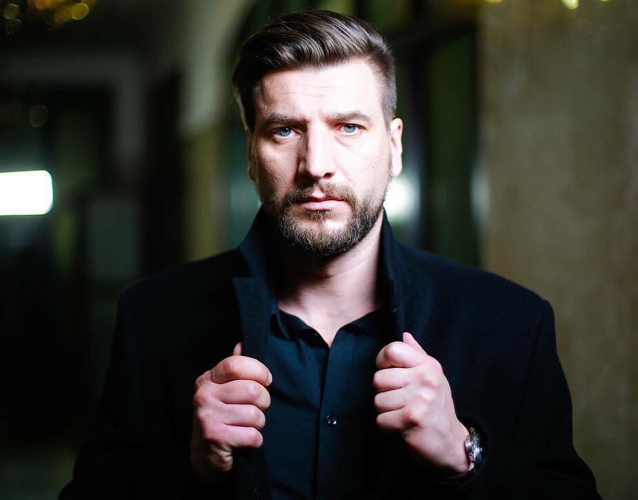 Александр Устюгов (186 см)