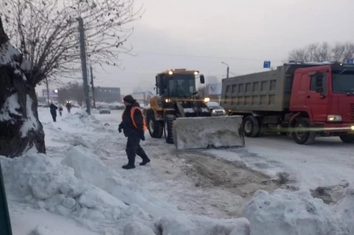    Мост через реку Миасс и часть улицы закроют в Челябинске из-за вывоза снега