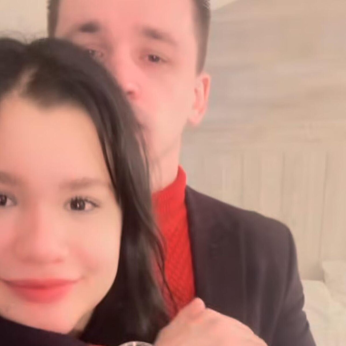    Полина Аксенова и Артур Якобсон Соцсети
