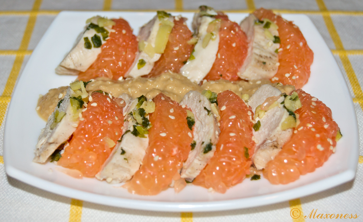 Куриное филе с кунжутным соусом