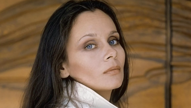 Побои от мужа, роковая травма и диагноз: тяжелая судьба Любови Полищук